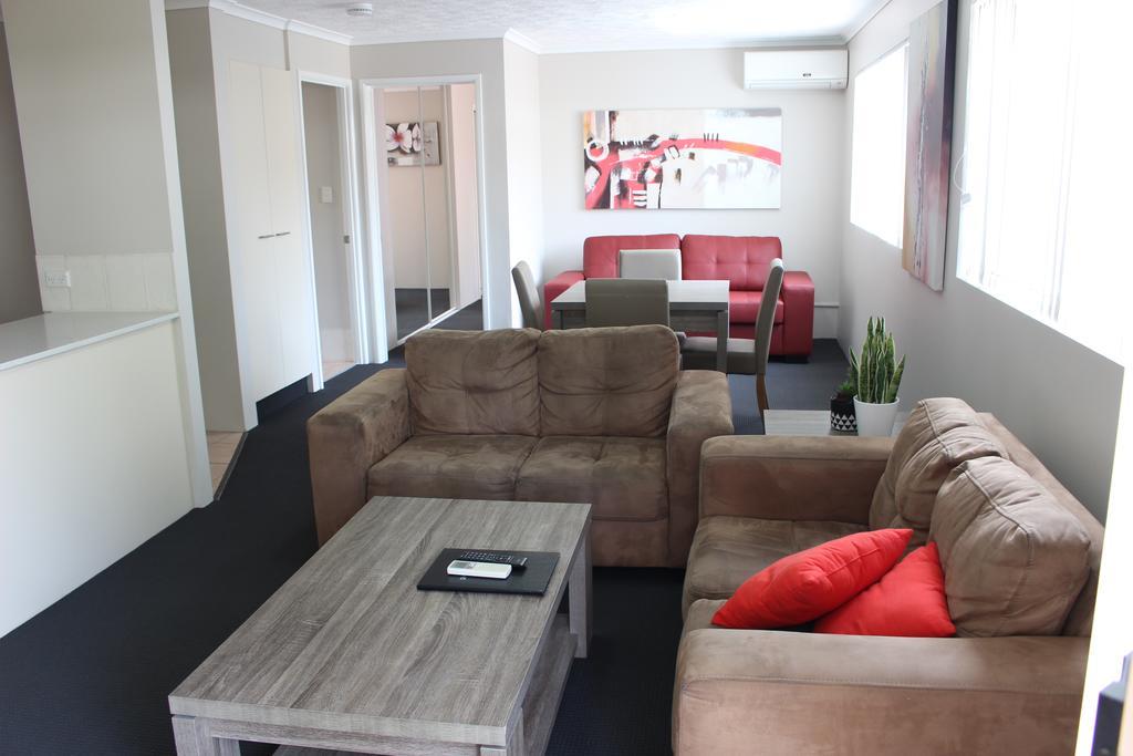 Surfers Riverside Gold Coast Exterior photo