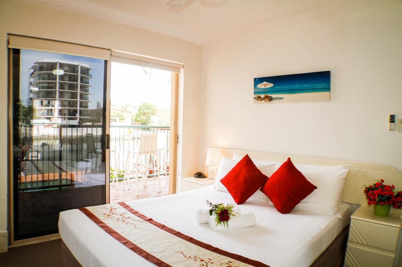 Surfers Riverside Gold Coast Exterior photo