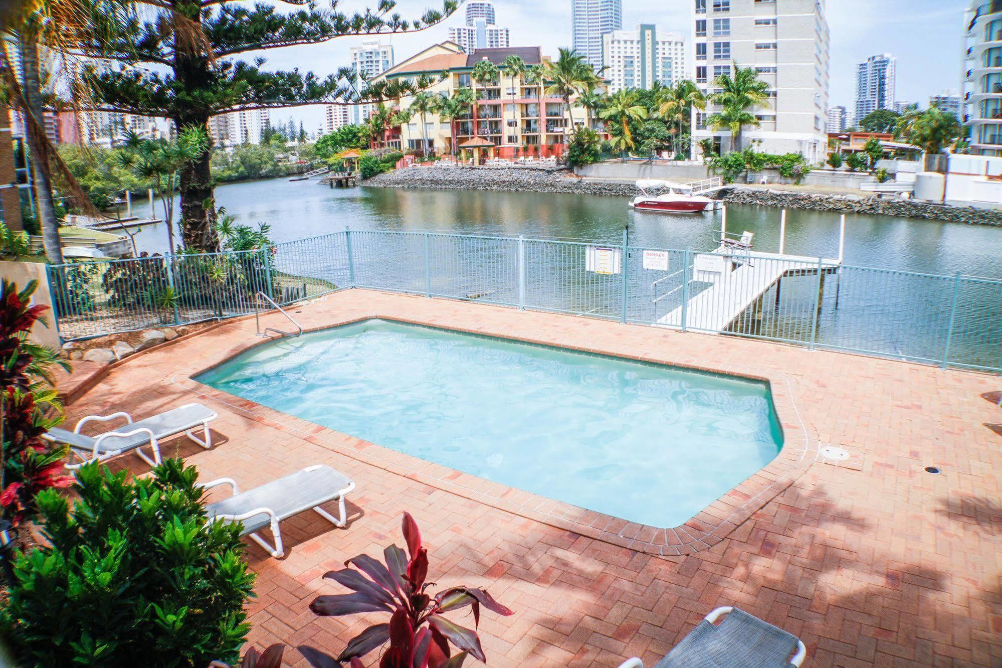 Surfers Riverside Gold Coast Exterior photo